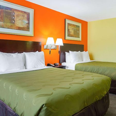 Quality Inn Carthage Eksteriør bilde