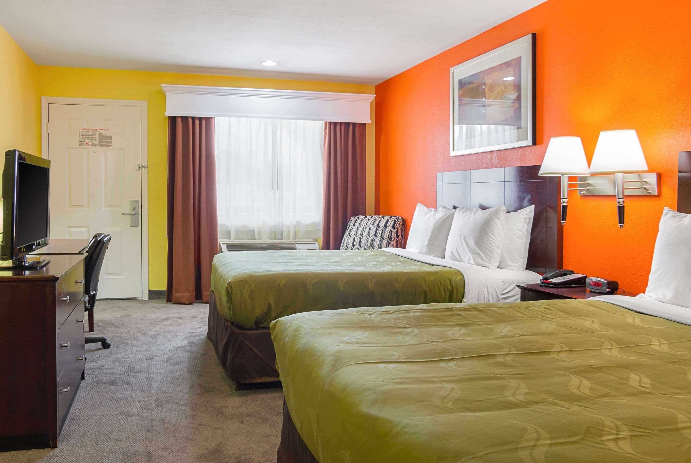 Quality Inn Carthage Eksteriør bilde