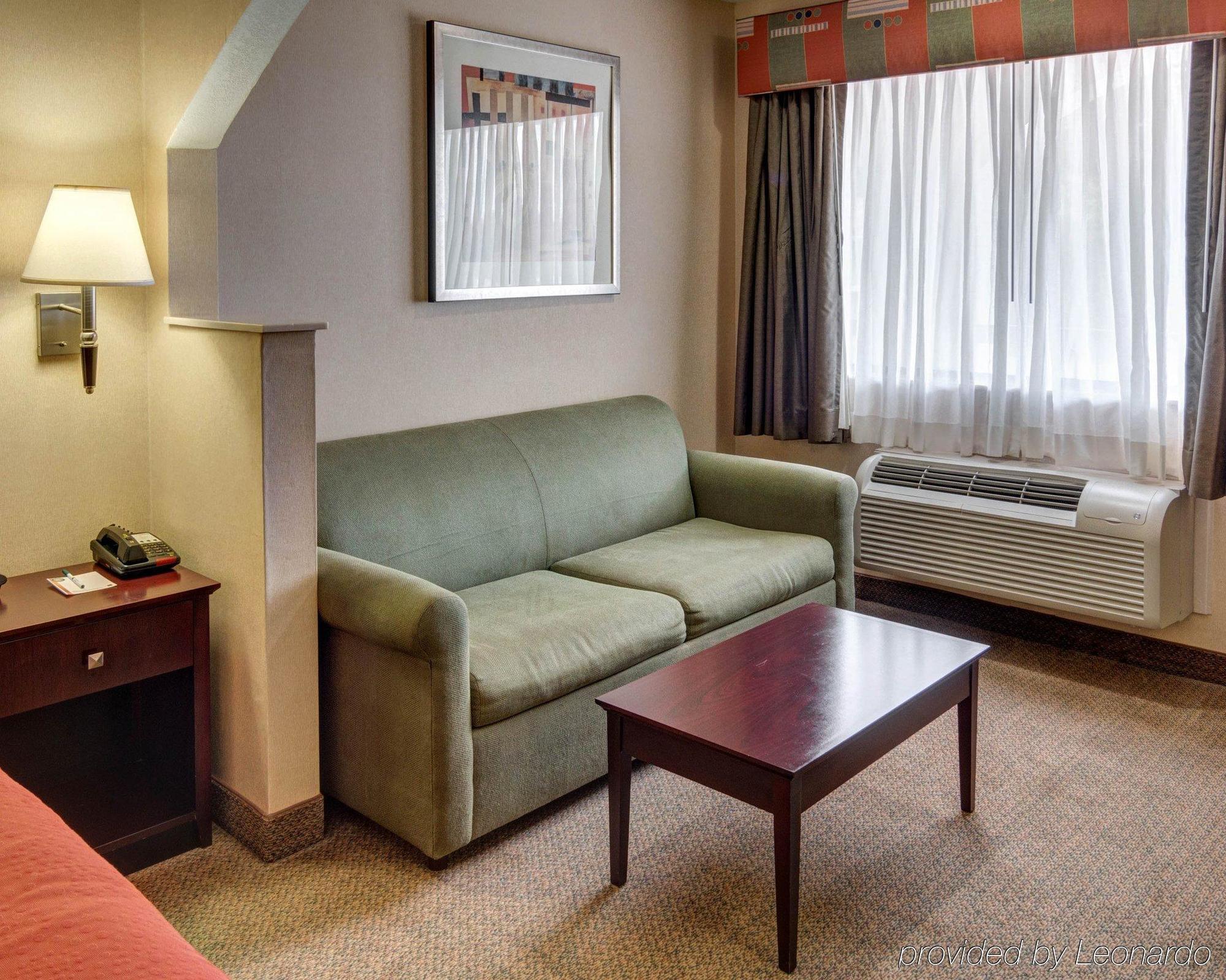 Quality Inn Carthage Eksteriør bilde